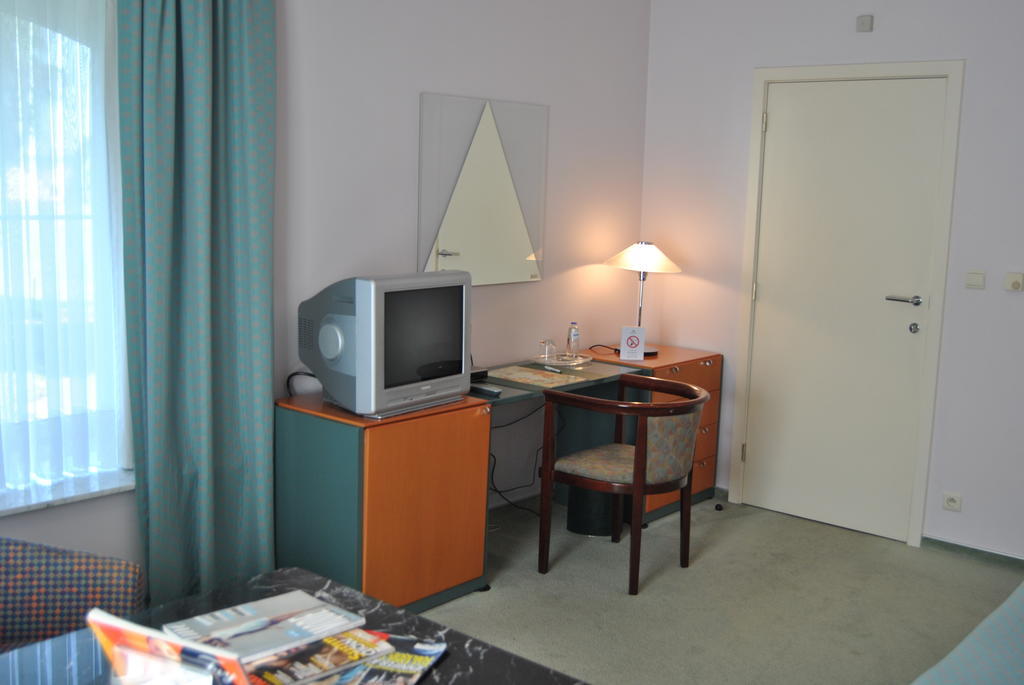 Greenpark Hotel Sint-Pieters-Leeuw 객실 사진
