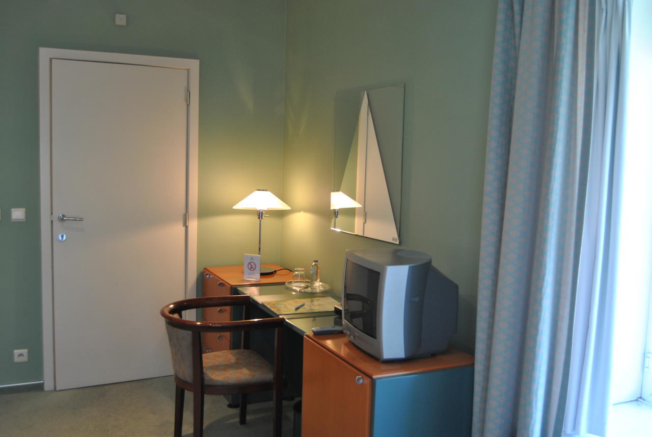 Greenpark Hotel Sint-Pieters-Leeuw 객실 사진